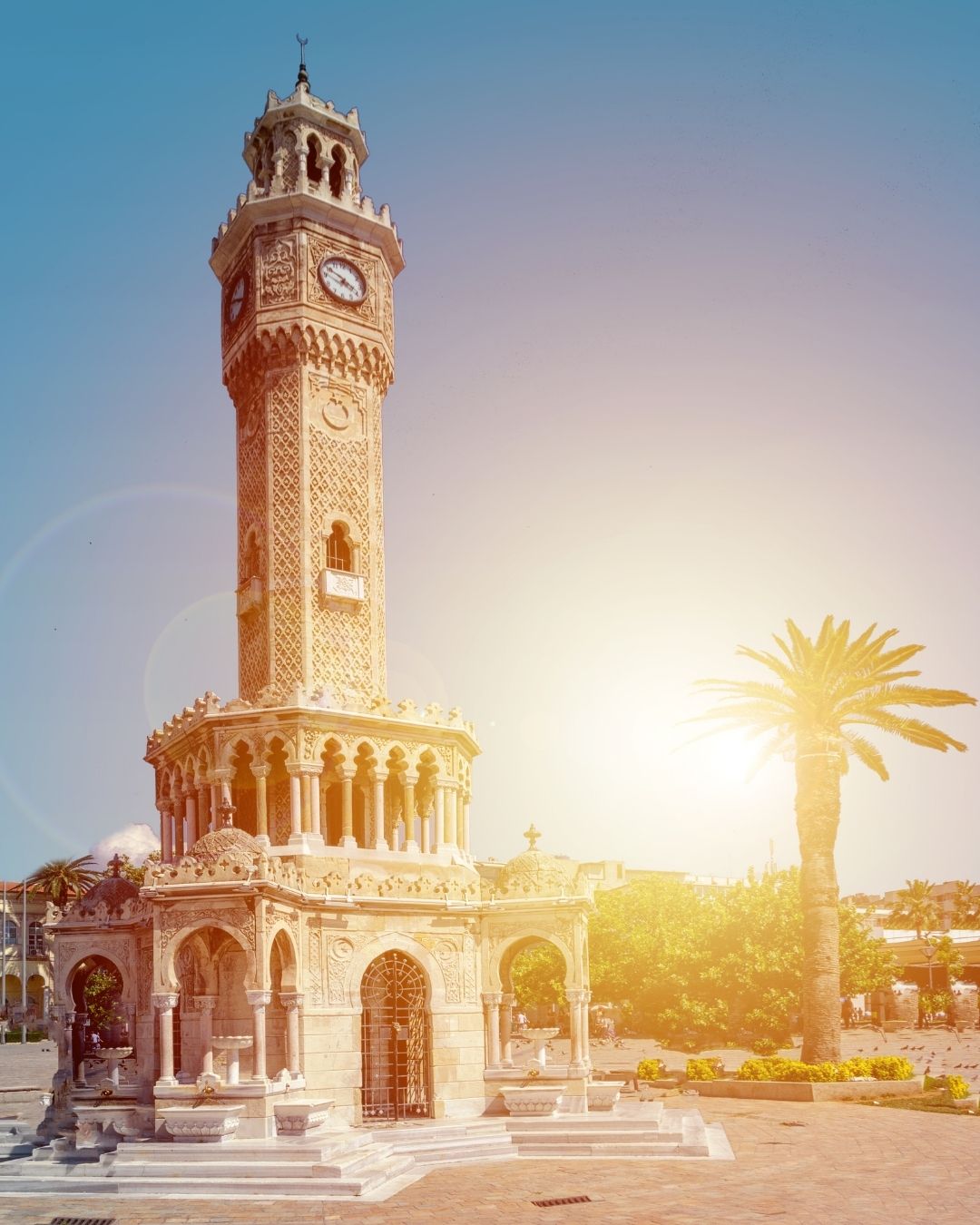 People meeting under the clock